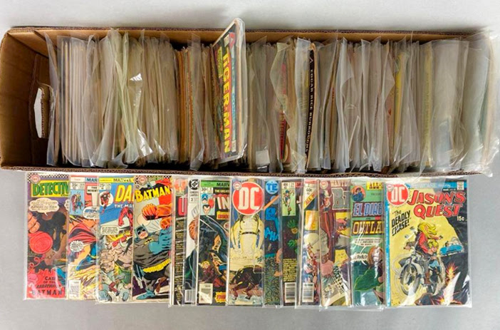 Person searching comic book prices on eBay