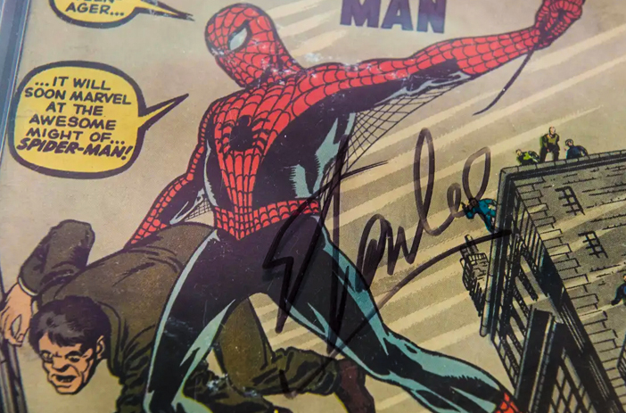 A Personalized Comic Book Signature