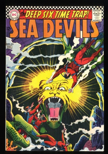 Sea Devils #32 FN+ 6.5 White Pages The Deep Six Time Trap!