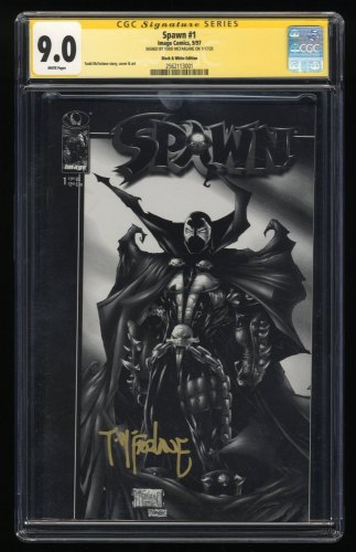 Cover Scan: Spawn #1 CGC VF/NM 9.0 SS Todd McFarlane! Black and White Variant - Item ID #275843