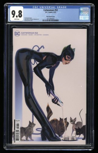 Cover Scan: Catwoman #52 CGC NM/M 9.8 White Pages Sweeney Boo Variant - Item ID #345542