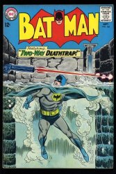 Cover Scan: Batman #166 VF- 7.5 1st Print Two Way Deathtrap! Giella Cover Art! - Item ID #524164